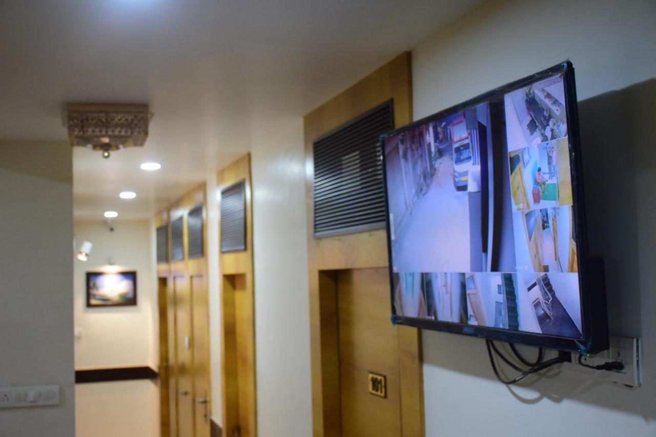 Gateway Suites Mumbai Luaran gambar